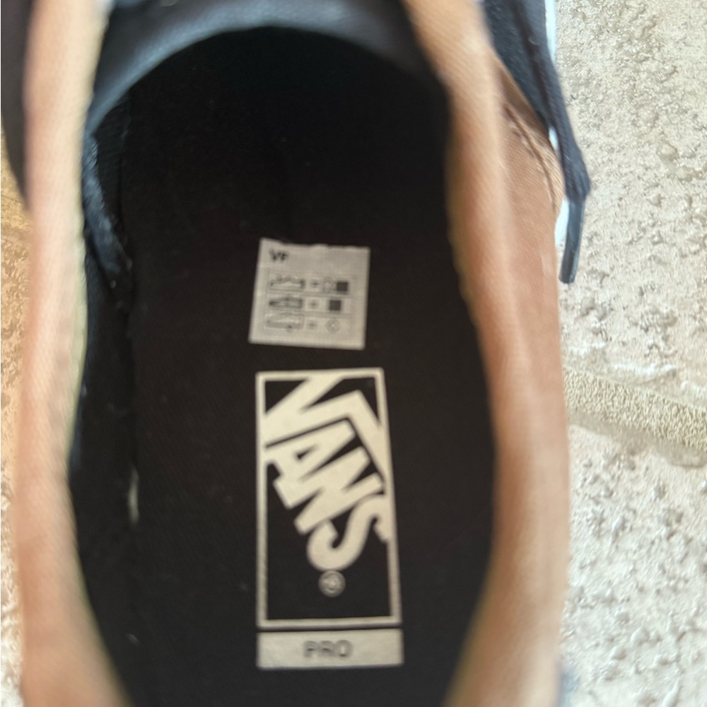 VAns brown and black pro size 5.5 women’s - Picture 8 of 10